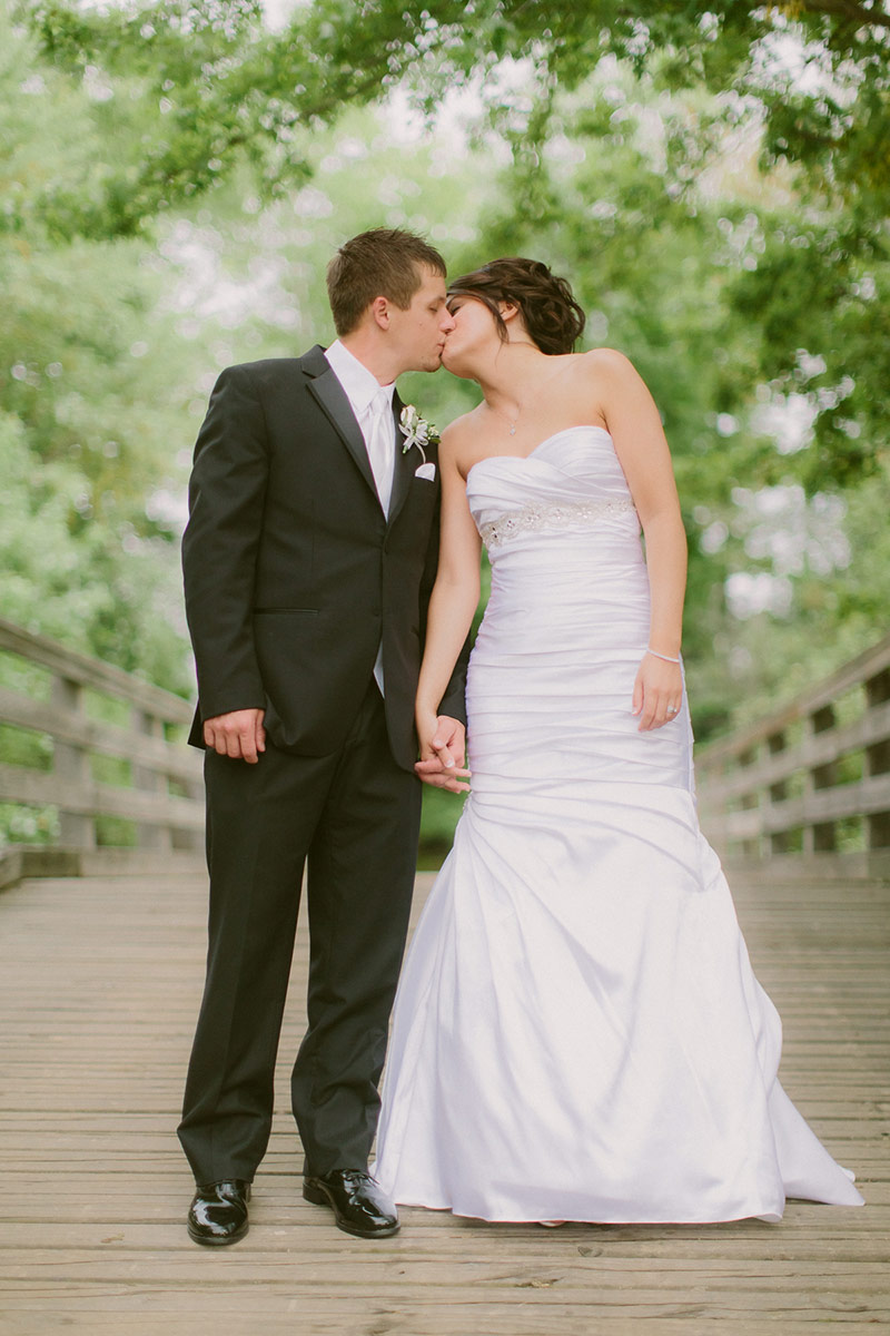 wisconsin-country-club-wedding-2-james-stokes-photography