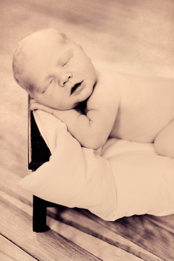 James-Stokes_Wisconsin-newborn-photographer5