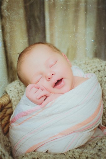 northern-wisconsin-newborn-photographer-