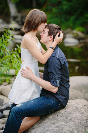 wisconsin-northwoods-engagement-photographer-central-wi-james-stokes_059