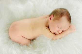 northern-wisconsin-newborn-photographer-19