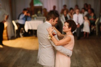 rustic-the-enchanted-barn-wedding-photos-127