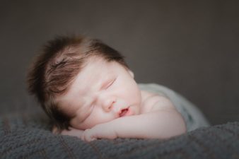 012-Wausau-Wisconsin-Newborn-Child-photorapher-James-Stokes-Photography-Medford.WI.