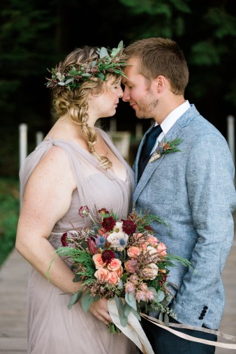 065-wisconsin-husband-wife-fine-art-wedding-photographers