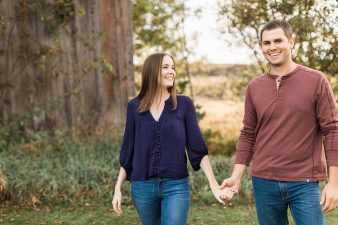 02-Central-Wisconsin-Farm-Engagement-photos-James-Stokes-Photography