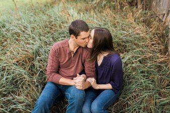 14-Central-Wisconsin-Farm-Engagement-photos-James-Stokes-Photography