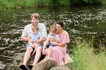 18-Northern-Central-Wisconsin-Family-Photographer-Medford-Wisconsin-James-Stokes-Photography-Water-Woods-Lifestyle-Photos.19